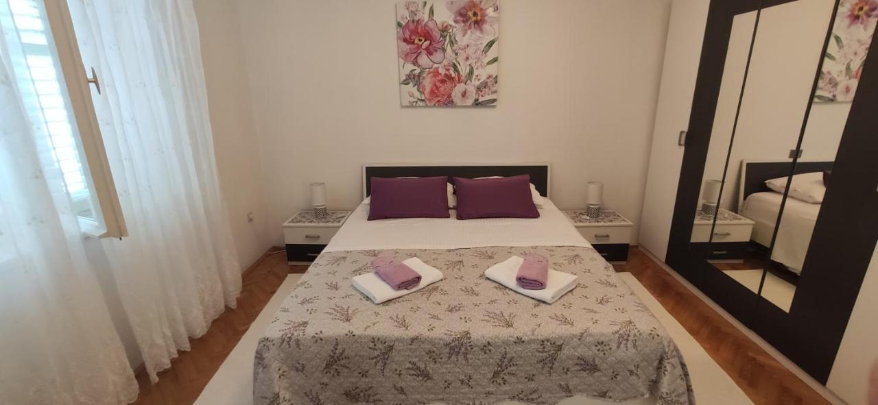 Pahljina Apartments Palit Экстерьер фото