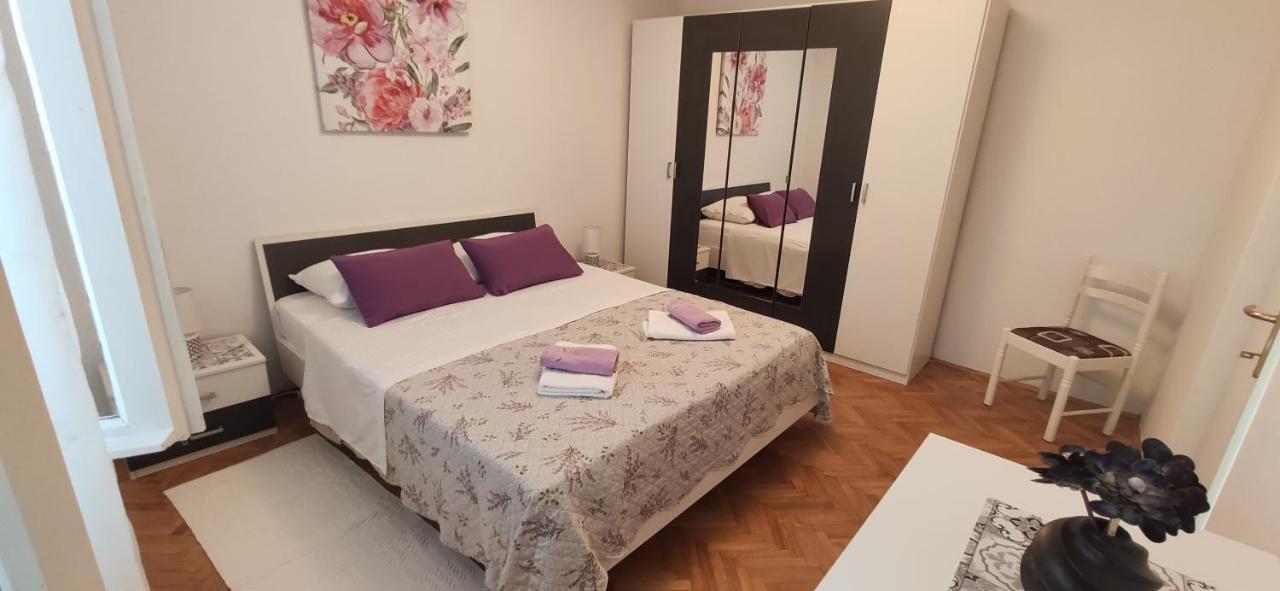 Pahljina Apartments Palit Экстерьер фото